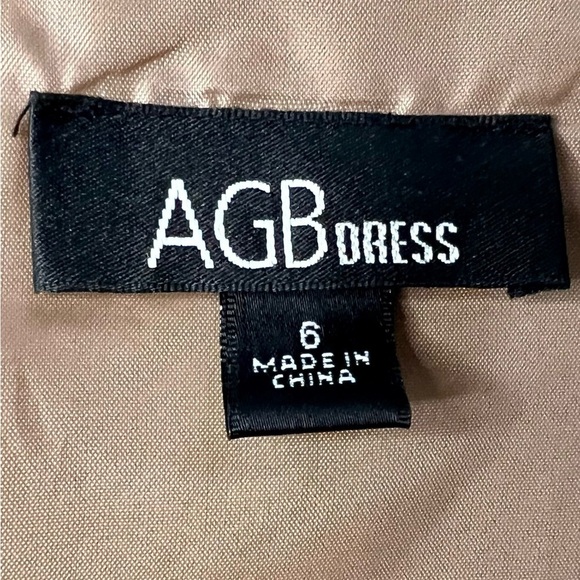 Shimmer gold square neck classic & chic party dress size 6 by AGB - Picture 5 of 5